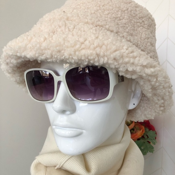 NWOT Just Cavalli JC325S Col 24B Sunglasses. Beautiful - Picture 1 of 13